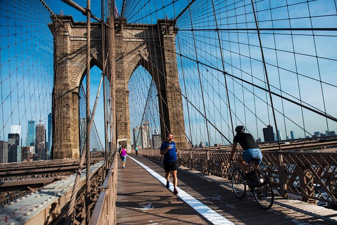 Manhattan and Brooklyn Bridge Bicycle Tour - Brooklyn Bridge Park: Water Views, Park Time, and Photo Breaks