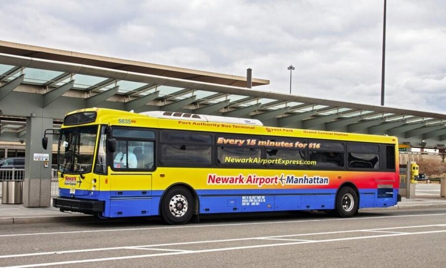 Manhattan: Bus Transfer from/to Newark Airport - Quick hits before you head to Newark