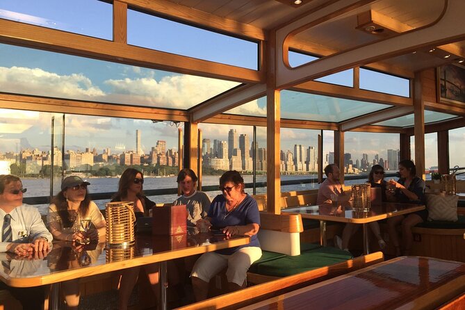 Manhattan Evening Jazz Cruise - The 1.5-hour route: what you’ll see at each landmark