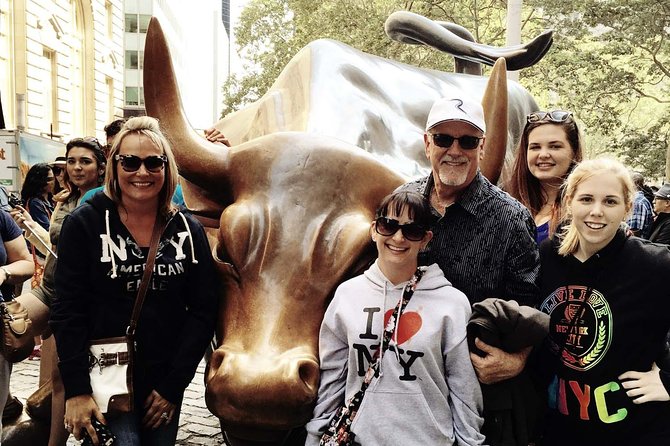 Manhattan Group Tour Including Wall Street and 911 Memorial - Charging Bull Photo Stop: The Wall Street Bull in Real Life