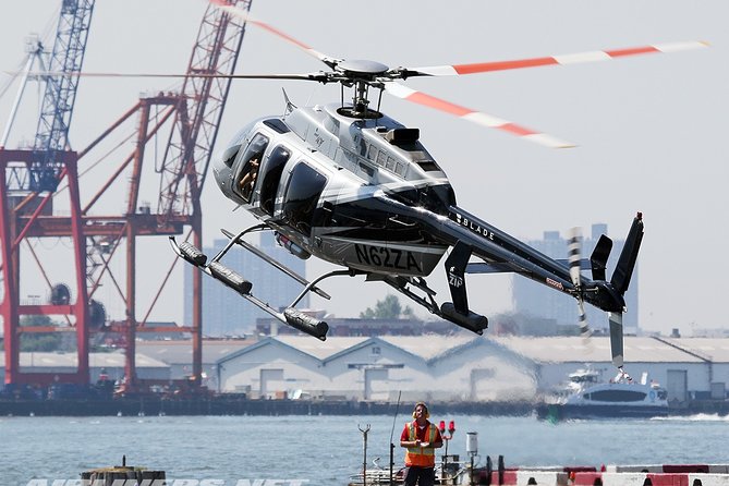 Manhattan Sky Tour: New York Helicopter Flight - Downtown Manhattan from the sky, the part you’ll remember most