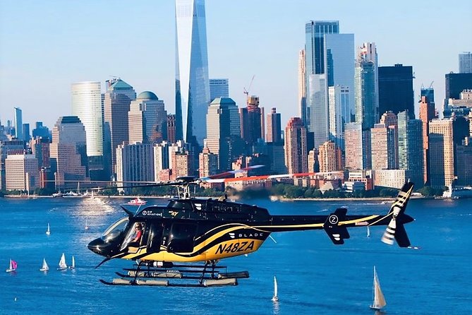 Manhattan Sky Tour: New York Helicopter Flight - Statue of Liberty and Ellis Island, iconic views done efficiently