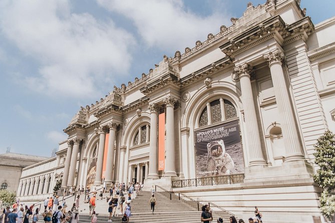 Metropolitan Museum Guided Group Tour - Which guide will you get, and why that can change everything