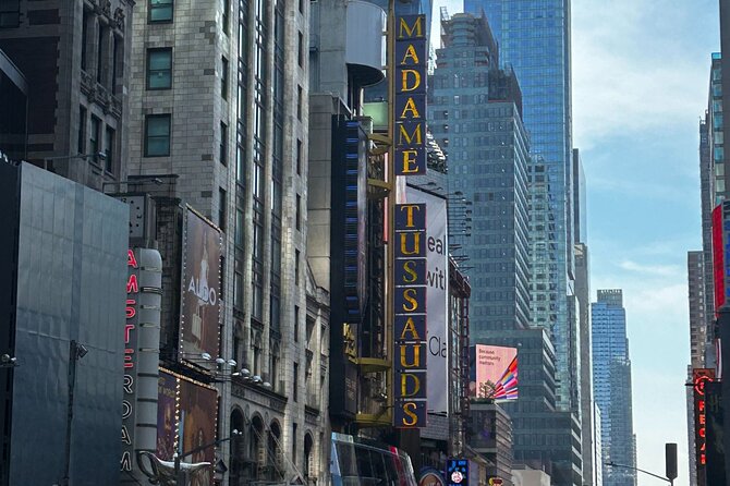 Midtown Manhattan: Times Square & Skyscrapers Walking Tour - Who this Midtown walking tour suits best