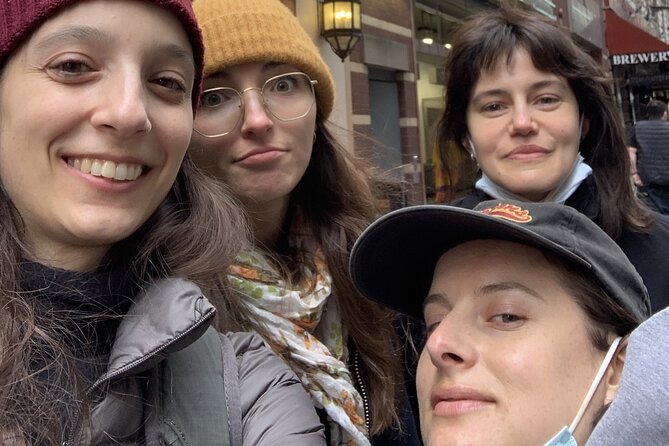 Mob Hits of Midtown: NYC Self-Guided Crime Mystery Walk - How the Questa app keeps the story moving