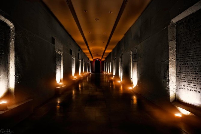 New York Catacombs by Candlelight - Starting at St. Patrick’s Old Cathedral in Lower Manhattan
