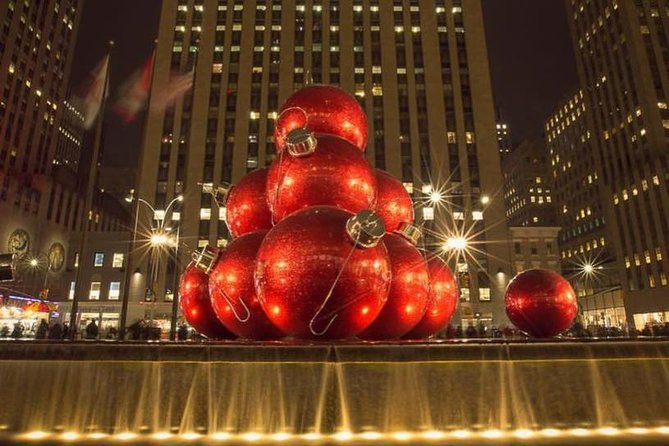 New York Christmas Holiday Small-Group Walking Tour - St. Patrick’s Cathedral: holiday traditions in a real centerpiece