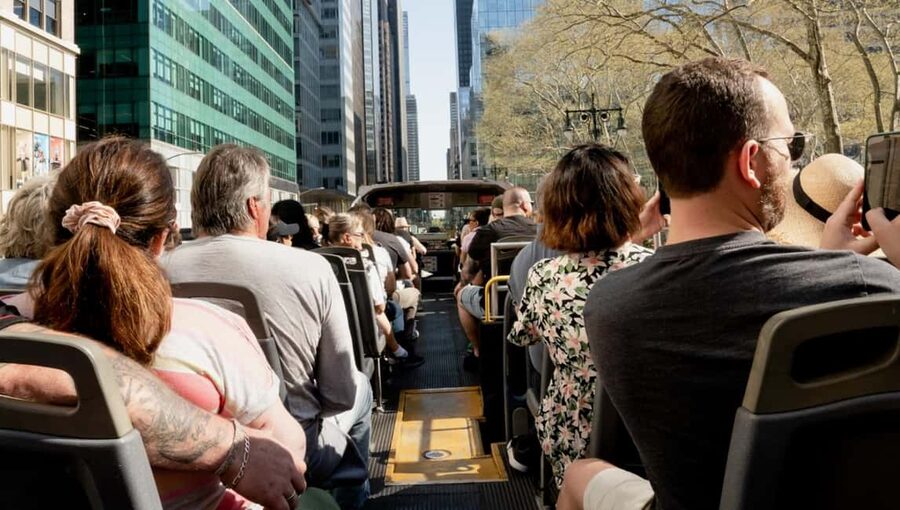 New York City: 24 or 48-hour Hop-on Hop-off Bus Tour - Audio guide in 11 languages: use it to replace guesswork