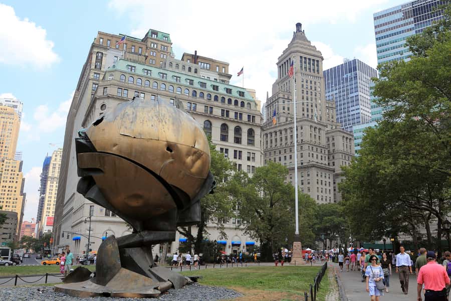 New York City: 9/11 Memorial - Ground Zero Walking Tour - Memorial Pools: How Design Turns Loss Into Something You Can Read