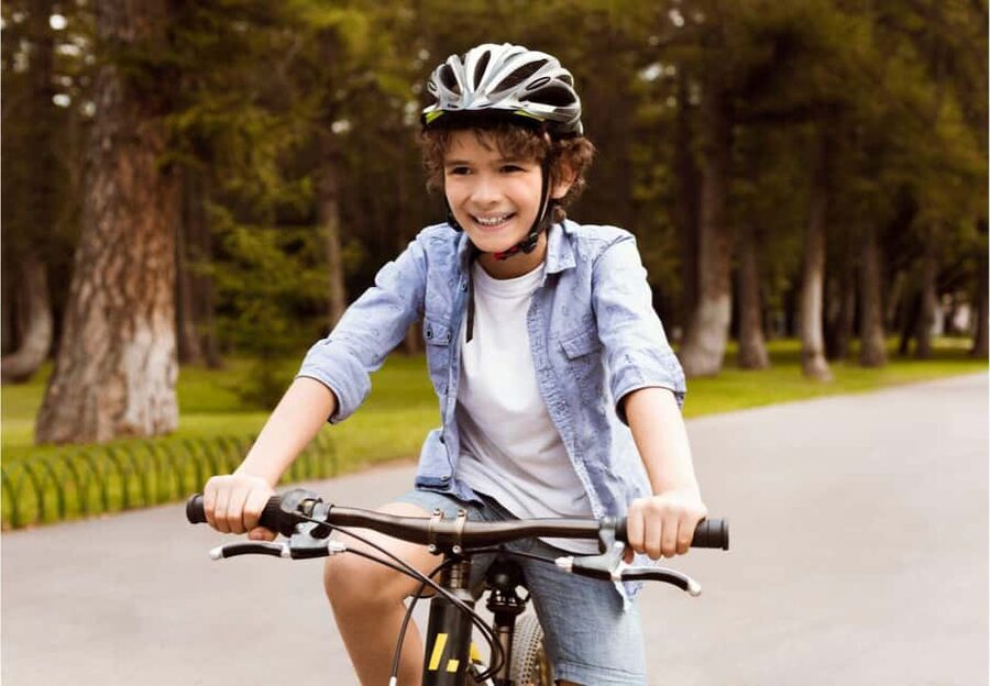 New York City: Central Park Bike Rental - Olmstead waterfalls, pool, and loch: the scenic stretch to slow down for