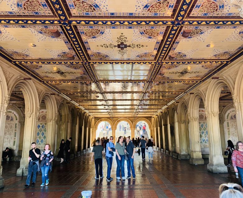 New York City: Central Park Private Horse and Carriage Tour - What to bring and how to handle weather