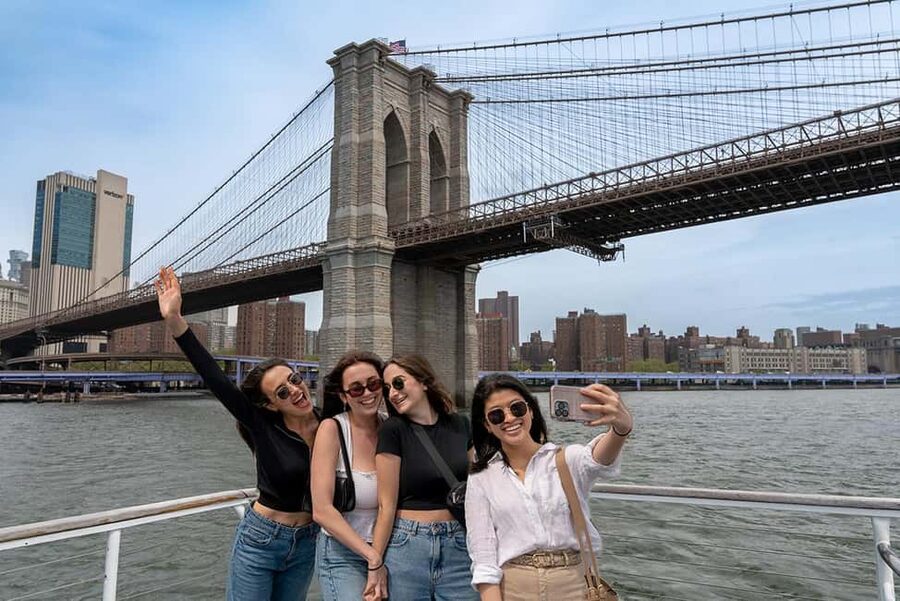 New York City: City Cruises Alive After Five Cocktail Cruise - Key Highlights You’ll Actually Care About