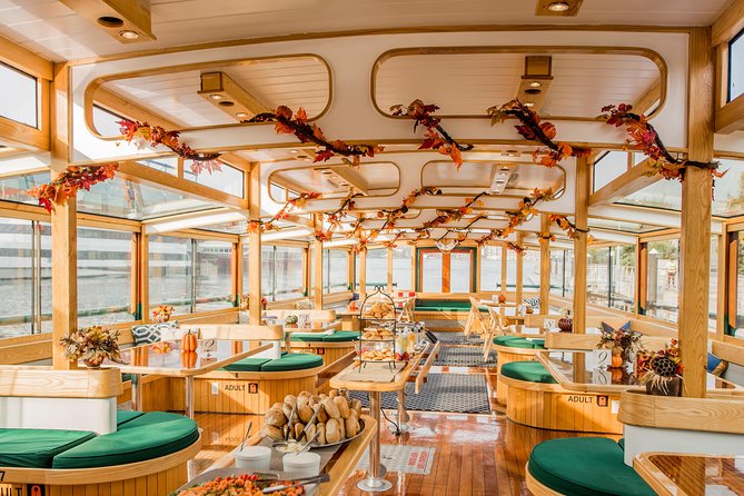 New York City Fall Foliage Brunch Cruise - Getting on board at Chelsea Piers Pier 62, and how the morning runs