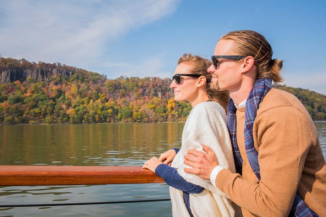 New York City Fall Foliage Brunch Cruise - So, should you book this fall foliage brunch cruise?