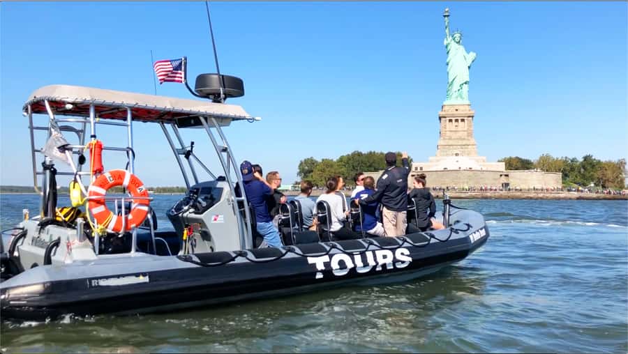 New York City: Harbor Speedboat Tour - Colgate Clock to Chelsea Piers: the final skyline stack
