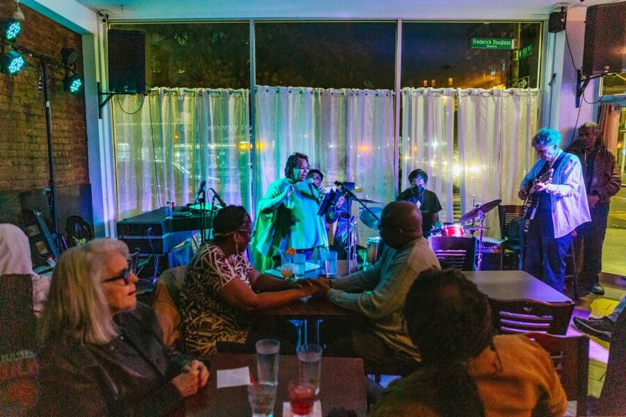 New York City: Harlem Jazz Tour - How the Harlem street-walk history fits with the music you hear