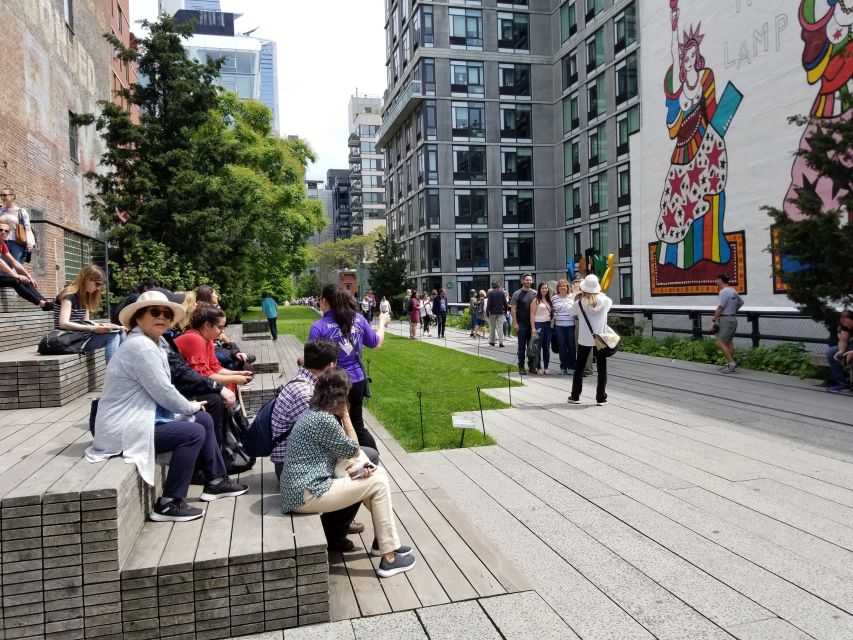 New York City: High Line & Hudson Yards Walking Tour - Art, sculptures, and murals along the route