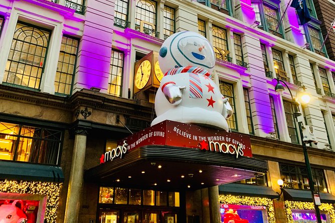New York City Holiday Movie Sites and Lights Bus Tour - Heated Coach Comfort, but Watch the Small Stuff That Affects the Night
