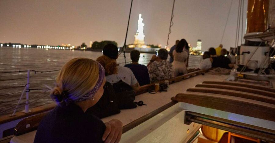 New York City Lights Schooner Cruise - Should you book the New York City Lights Schooner Cruise?