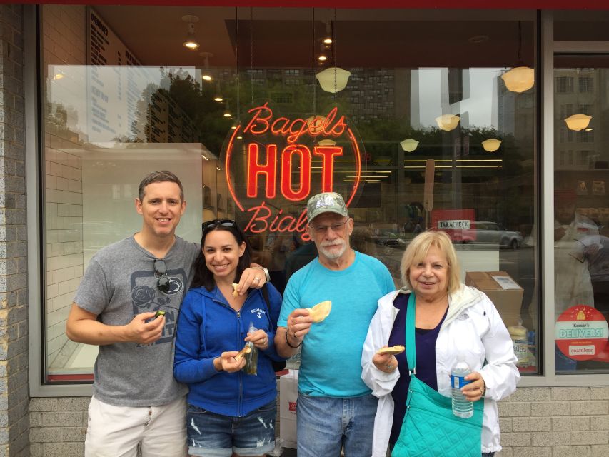New York City: Lower East Side Food Tour - Kossar’s Bialys and the pickle test: learning contrast by eating