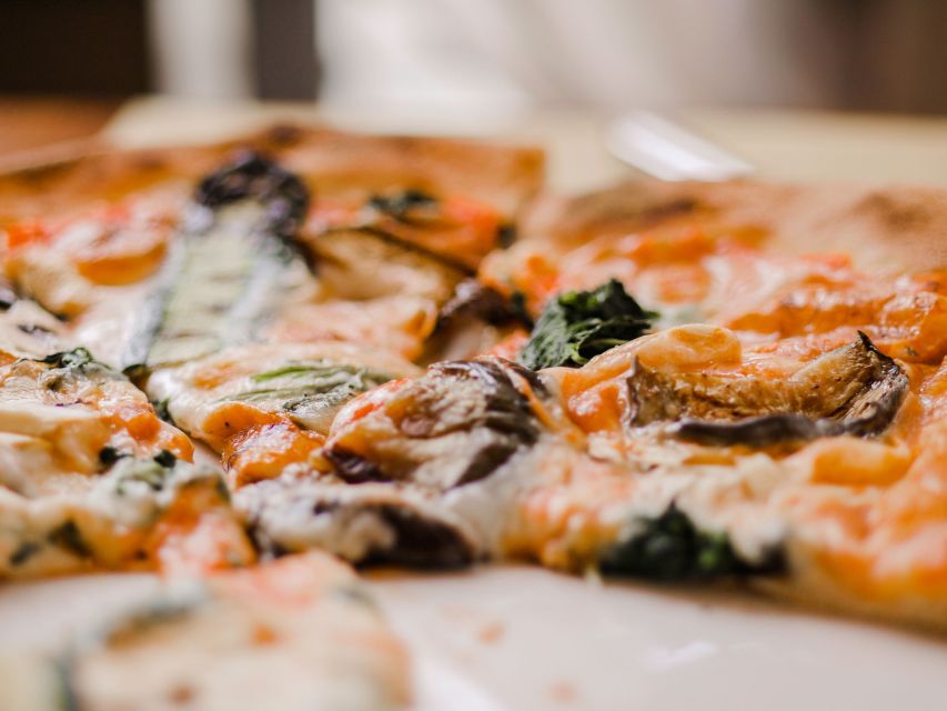 New York City: Lower East Side Food Tour - Meeting at 205 East Houston Street, and how to get oriented fast