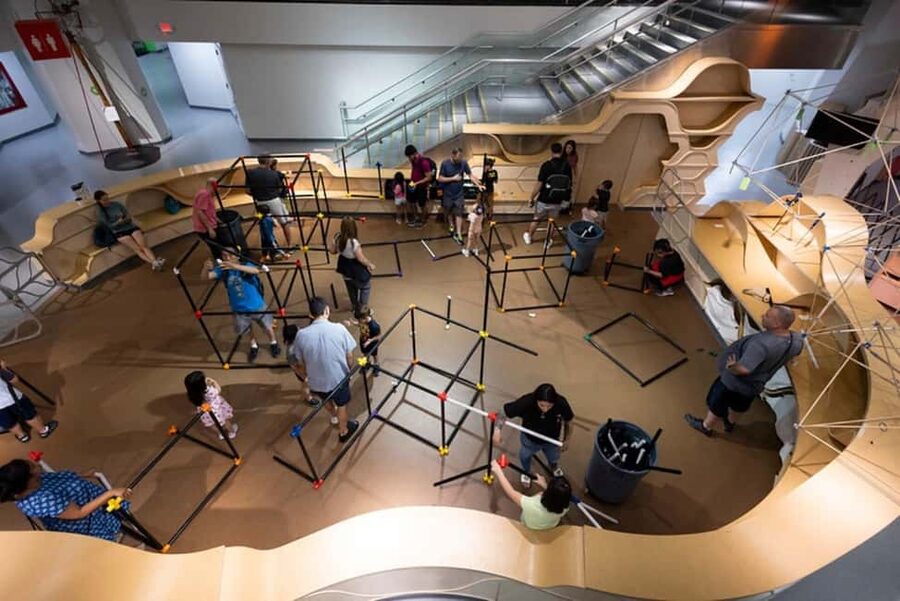 New York City: New York Hall of Science Admission Ticket - Seasonal Art and Science Exhibits: A Change of Pace During Your Visit