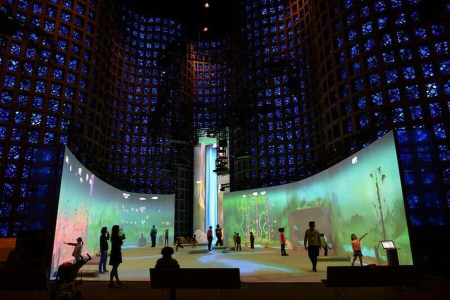 New York City: New York Hall of Science Admission Ticket - What Programs for Young Adults and Sensory-Sensitive Children Mean in Real Life