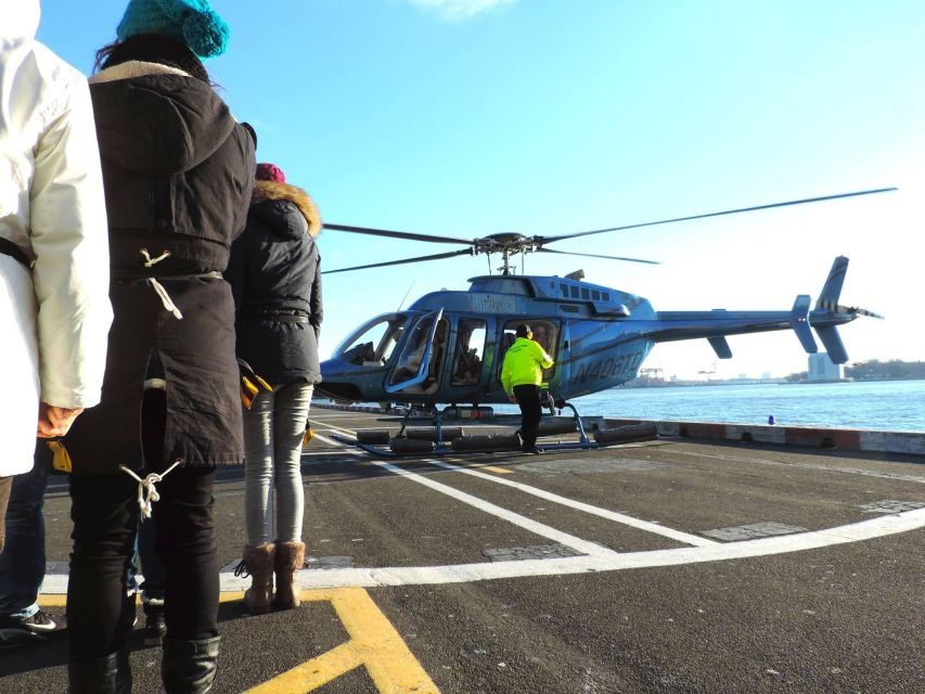 New York City Night Skyline Tour by Helicopter - Helicopter Comfort, Safety Feel, and Small Group Energy