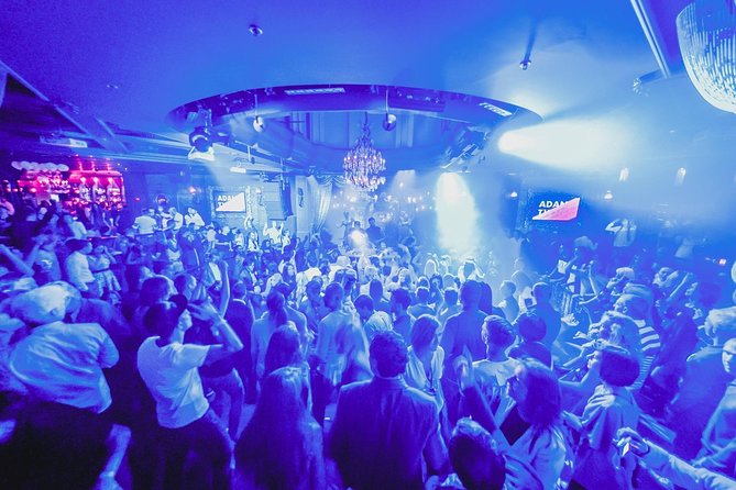 New York City Nightclub Tour - The Manhattan skyline stop: a short reset before the night wraps