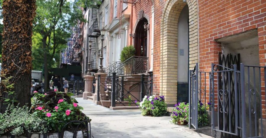 New York City: Private Walking Tour with a Local - Walking tips, shoes, and how to pace it