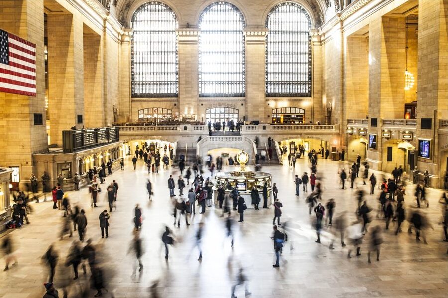 New York City: Private Walking Tour with a Local - Languages and who this tour suits best