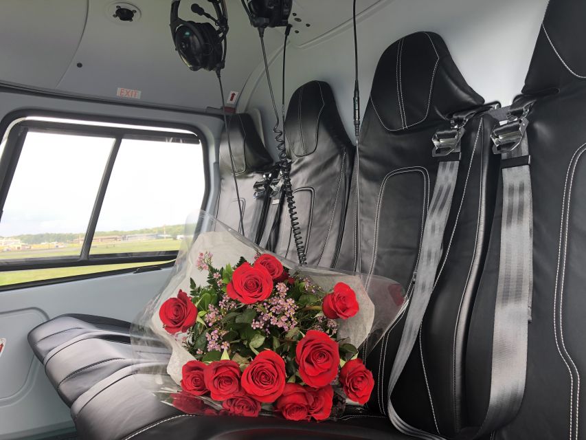 New York City: Romantic Helicopter Proposal - The Big Idea: A Private Helicopter Proposal Over the New York Skyline