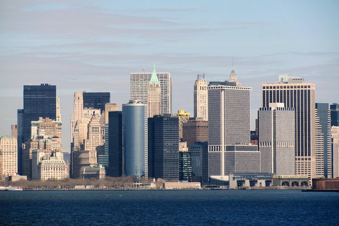 New York City's Financial District: A Self-Guided Audio Tour - 30 minutes of freedom, with start-stop-skip control