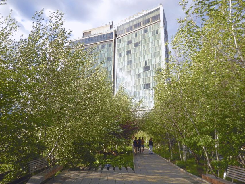 New York City: Secrets Of High Line Park Walking Tour - The High Line Park: a 1.45-mile Park-in-the-Sky built on rail history