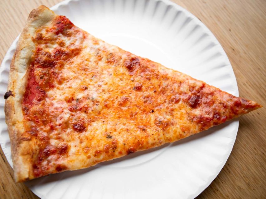 New York City: Sightseeing Walking Tour with Food Tastings - Wall Street Kickoff at Federal Hall: Where the Tour Starts