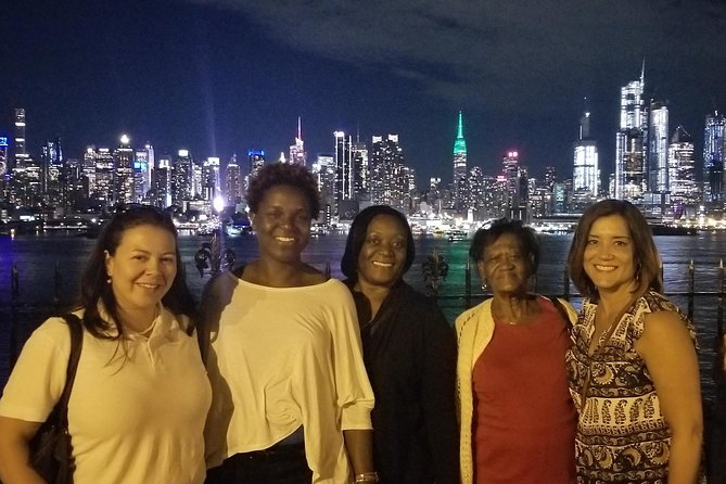 New York City Skyline at Night Guided Tour - Hoboken and Carlo’s Bakery: taking a snack break the right way