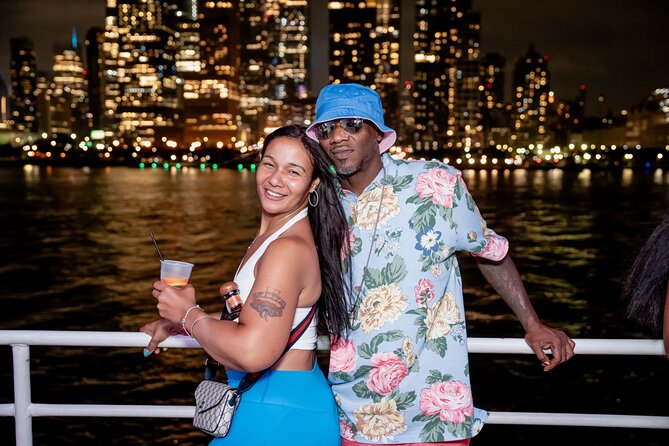 New York City Skyline Dinner Cruise - Weather reality: indoor comfort, outdoor decks, and window fog