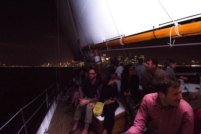 New York City Skyline Lights Sail - Weather and comfort tips for a 1 hour 45 minutes night sail