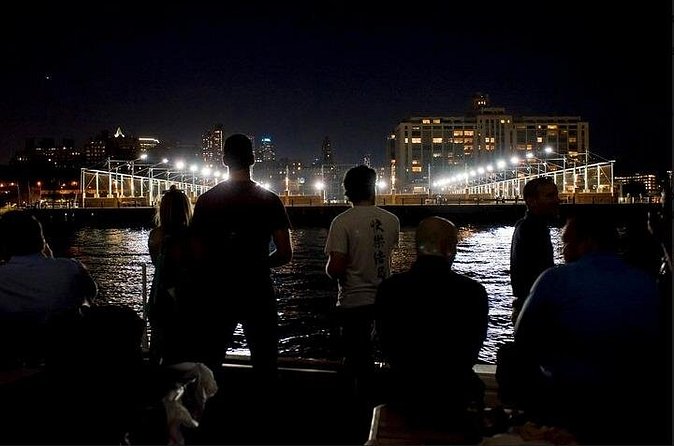 New York City Skyline Night Sailboat Tour - Onboard Vibe, Crew Help, and Your One Included Drink
