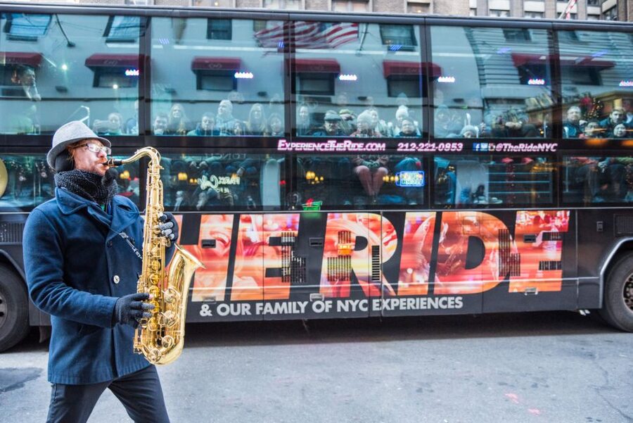 New York City: The Ride Interactive Bus Tour - How the Route Uses Big Landmarks Like Grand Central and Bryant Park