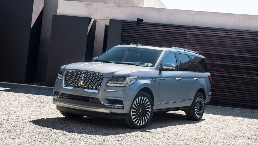 New York City: Via private SUV/VAN Highlights Tour. 13 max - Key highlights worth planning around