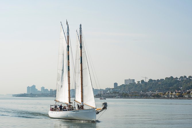 New York Fall Foliage Sail up the Hudson River - Key things that make this cruise worth it