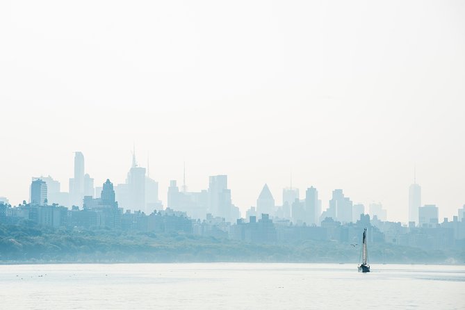 New York Fall Foliage Sail up the Hudson River - How far you really go: wind, motoring, and pacing