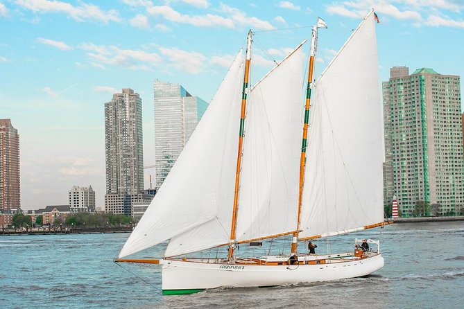 New York Fall Foliage Sail up the Hudson River - Who should book this Hudson River fall foliage cruise