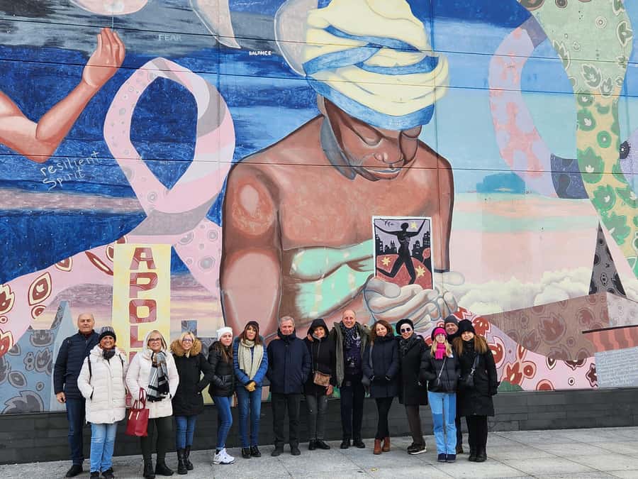 New York: Hip-Hop, Murals, Sports, and Dangerous Neighborhoods Tour - Hidden Stops That Feel Local: Coffee, Barbers, and Real Conversation