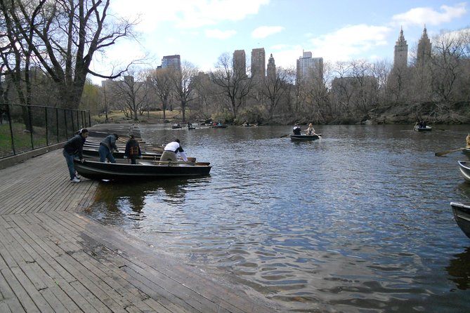 New York Lower Central Park Scavenger Hunt Adventure - Smart phone, data, and weather: the real-world practicalities