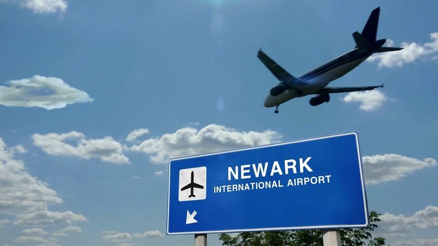New York Manhattan:JFK EWR LGA Private Hotel Transfer - Picking the right airport option and vehicle type