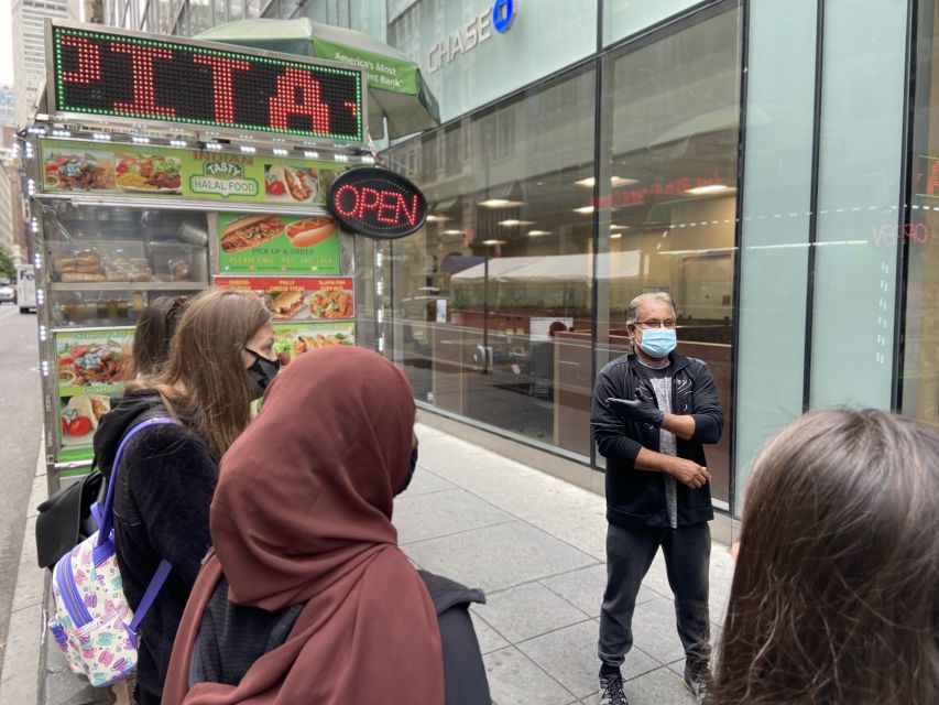 New York: Midtown Manhattan Street Food Walking Tour - Six tastings, and how to time your appetite