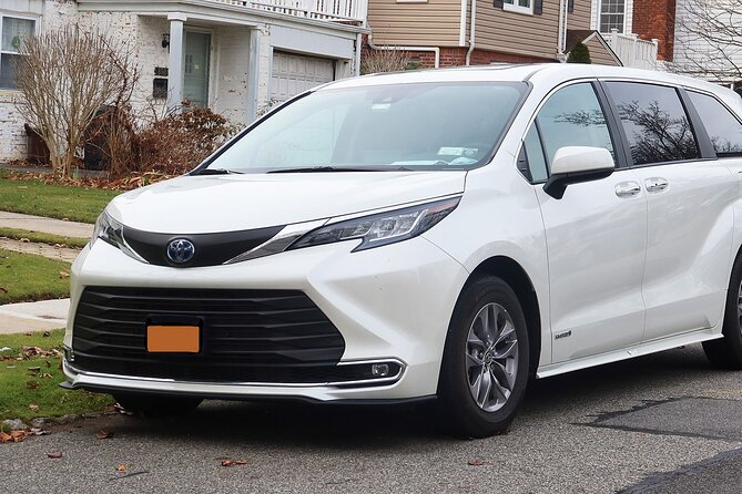 New York: Private Airport Transfer From/To LaGuardia Airport(LGA) - What I’d do to make pickup effortless