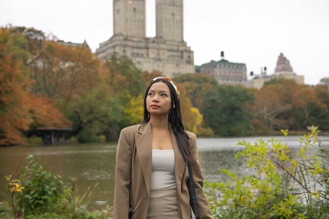 New York: Private Professional Photoshoot at Central Park - Photographer Direction: Posing, Spots, and Rain-Friendly Planning
